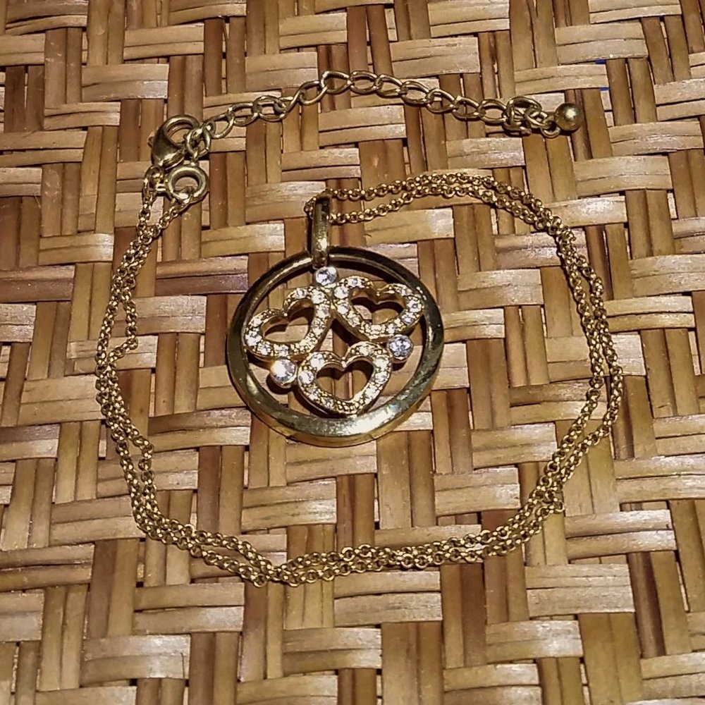 Vintage Avon Triple Heart Necklace